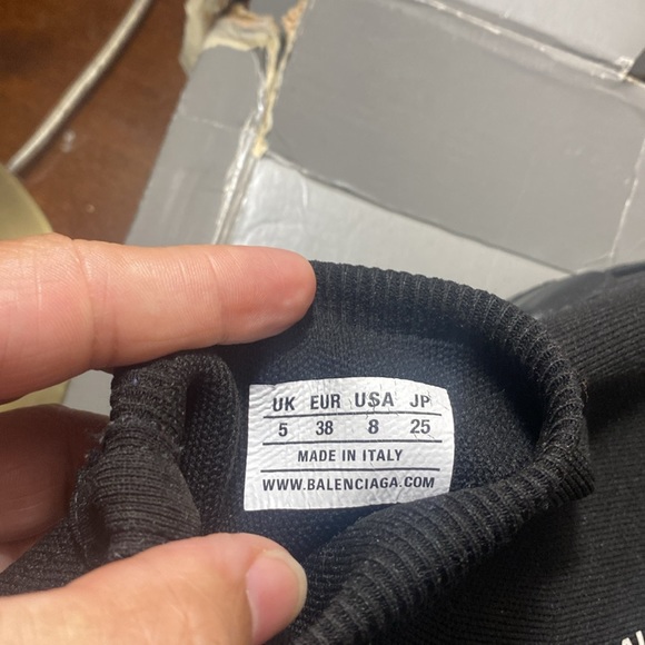 Women’s sneakers - Picture 13 of 16